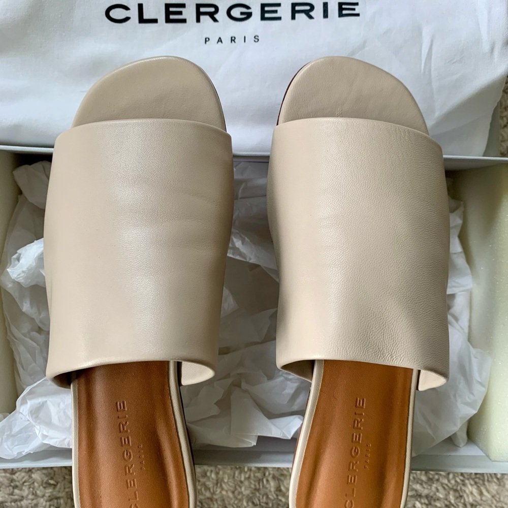 Robert Clergerie Women's Itou 5 Cream Slide Sandal Size 37.5/7 US, Unworn